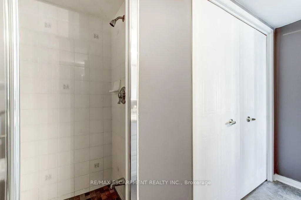 Photo 31 of Unit 203, 500 Silverbirch Boulevard, Hamilton, Villages of Glancaster — HOMEH