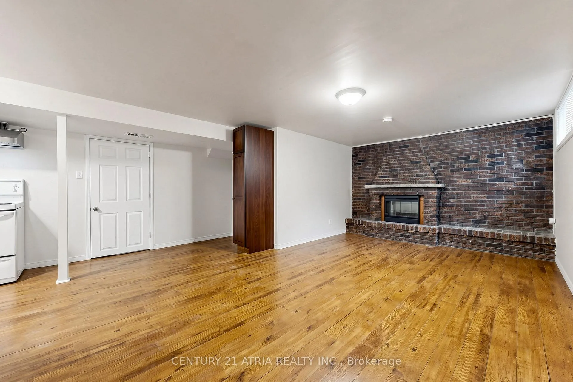 Photo 28 of 49 Netherford Road, Vaughan, Maple — HOMEH