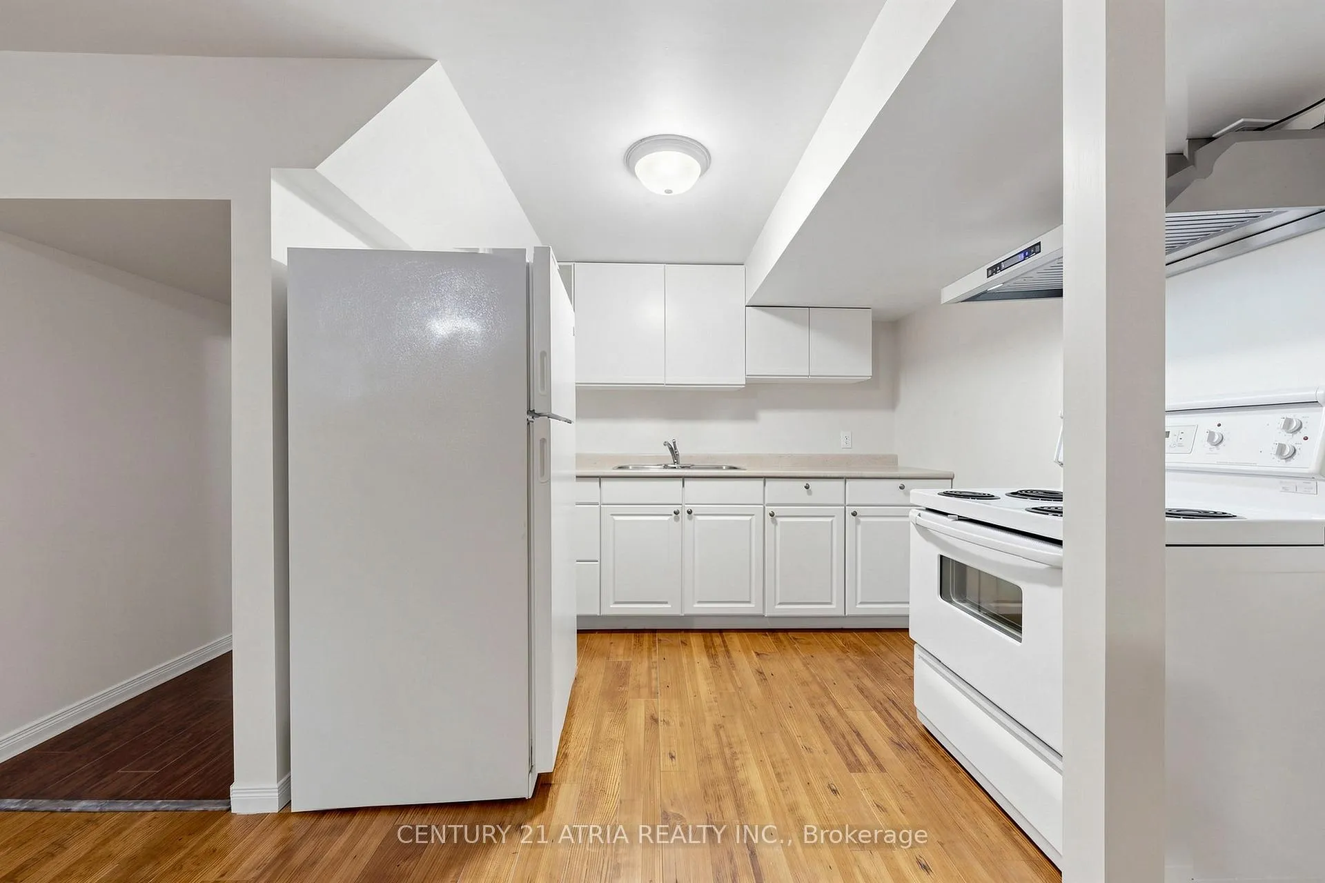 Photo 30 of 49 Netherford Road, Vaughan, Maple — HOMEH
