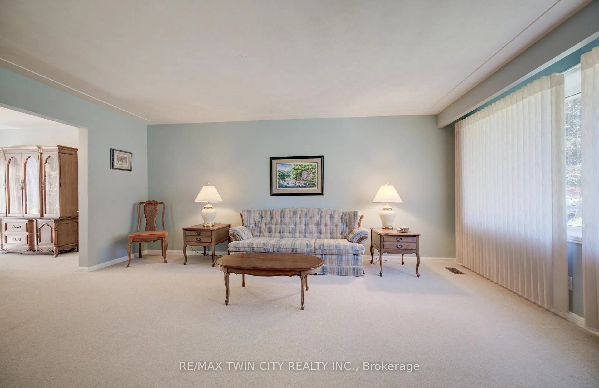 Photo 7 of 54 Stonegate Drive, Kitchener, Hidden Valley — HOMEH