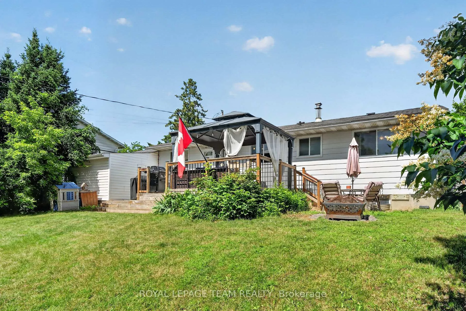 Photo 39 of 2 Whisperwood Street, Ottawa, Munster — HOMEH