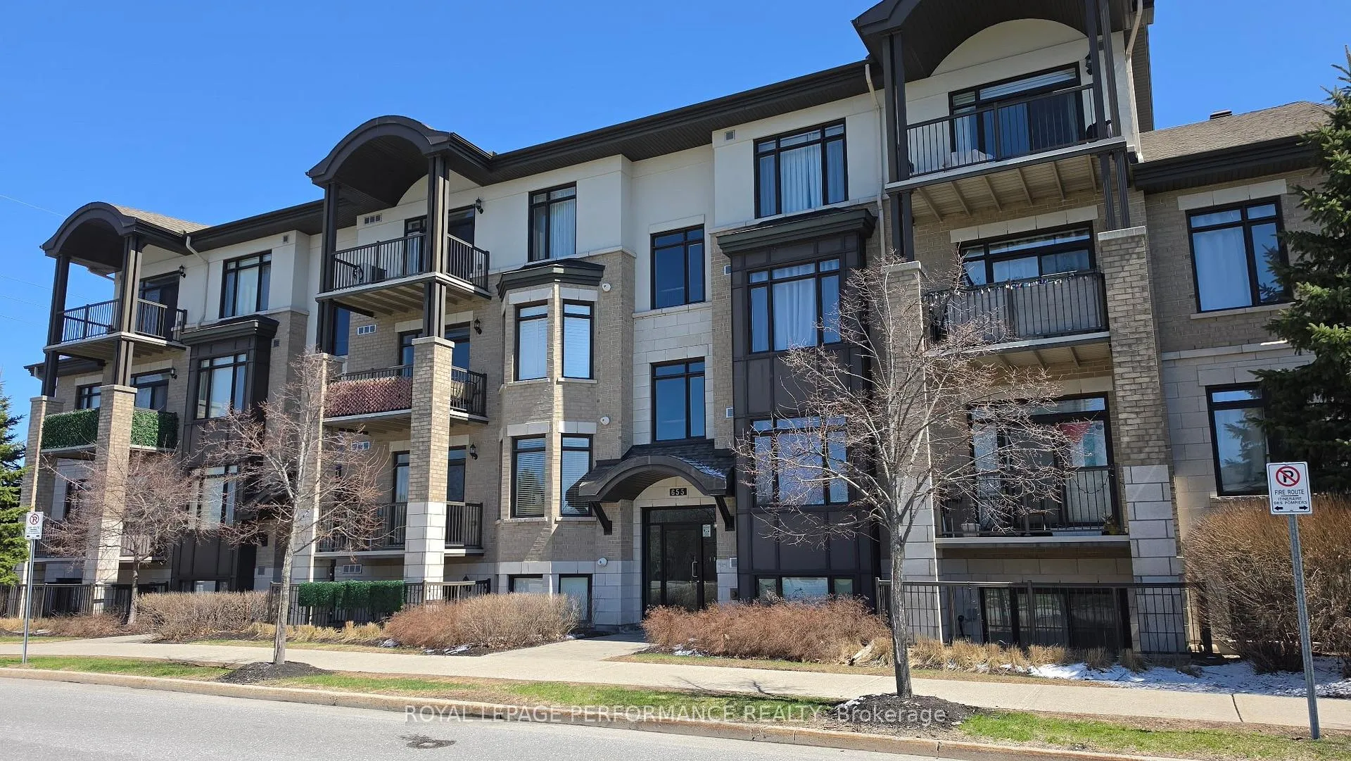 Photo 3 of Unit 101, 655 Beauparc Private, Ottawa, Cyrville — HOMEH