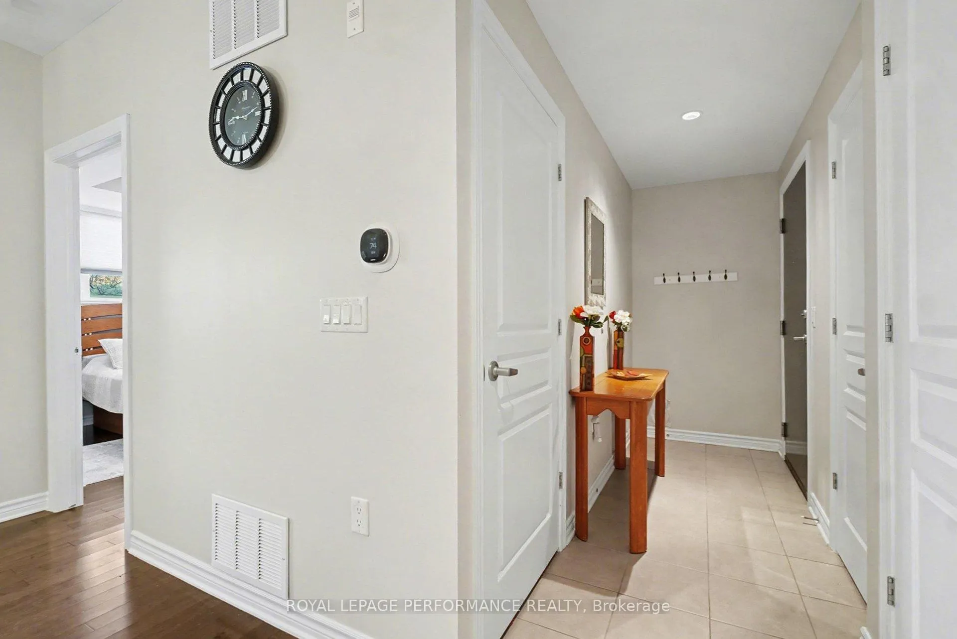 Photo 5 of Unit 101, 655 Beauparc Private, Ottawa, Cyrville — HOMEH