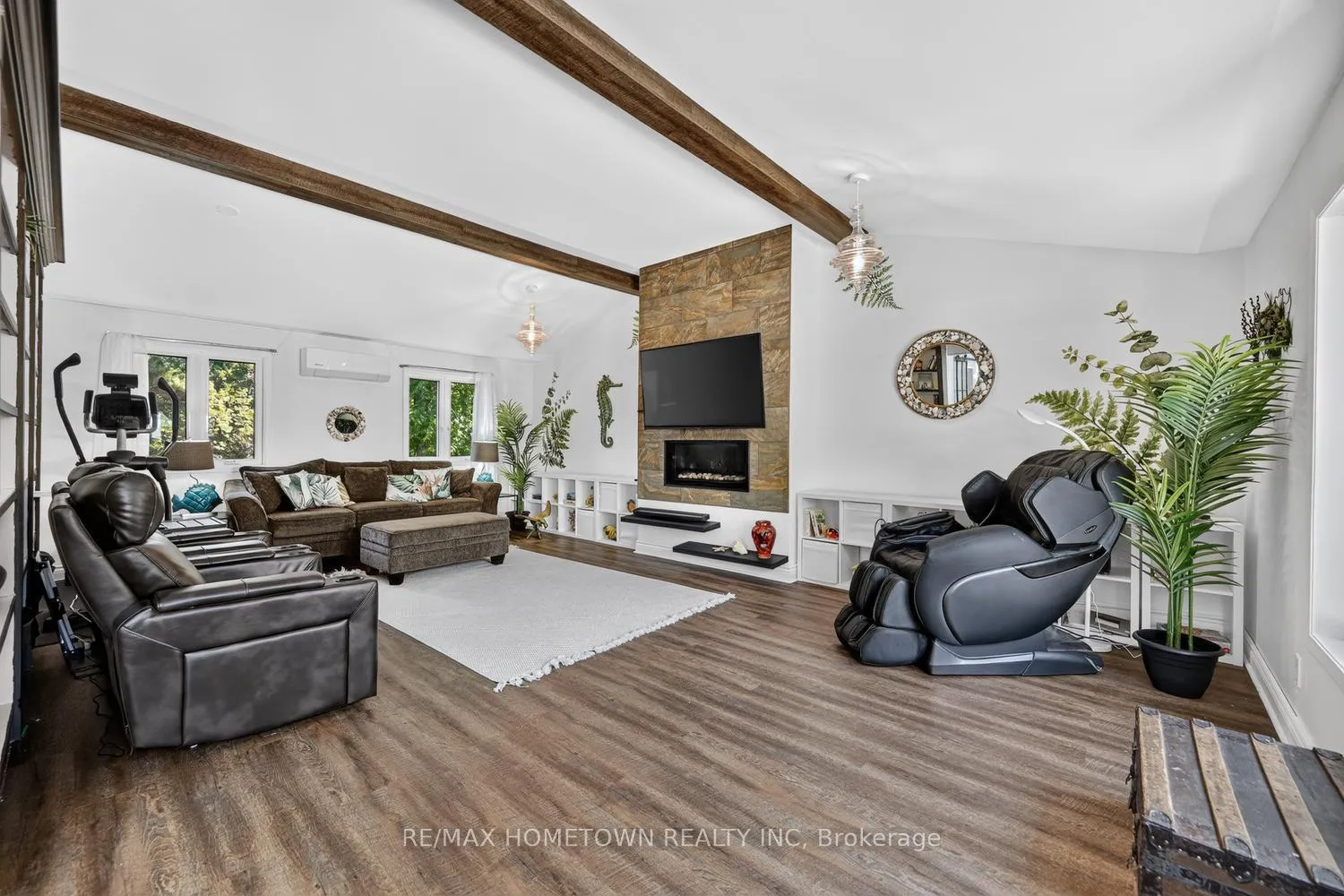 Photo 36 of 23 Pineview Road, Brockville, Brockville — HOMEH
