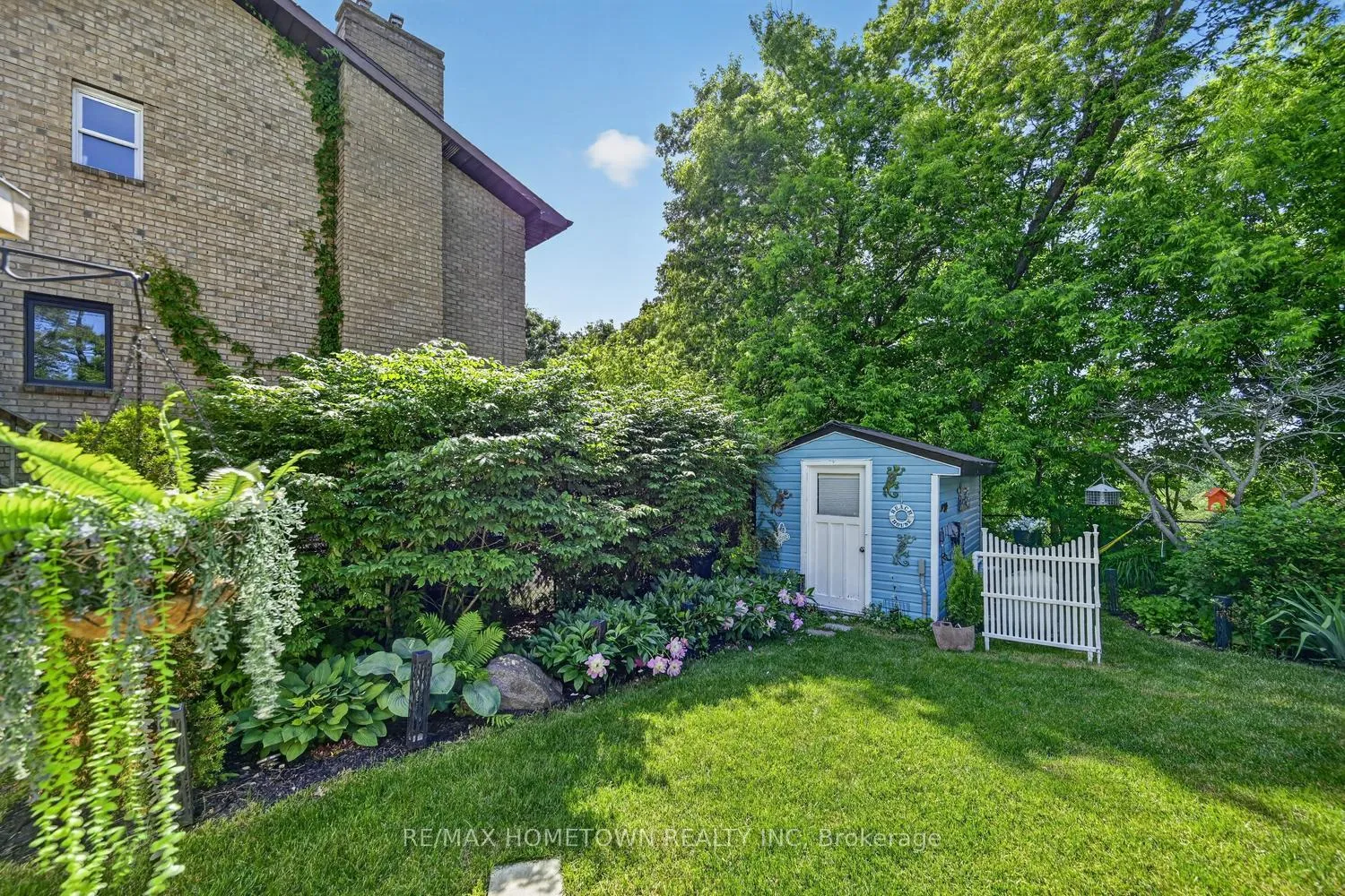 Photo 49 of 23 Pineview Road, Brockville, Brockville — HOMEH