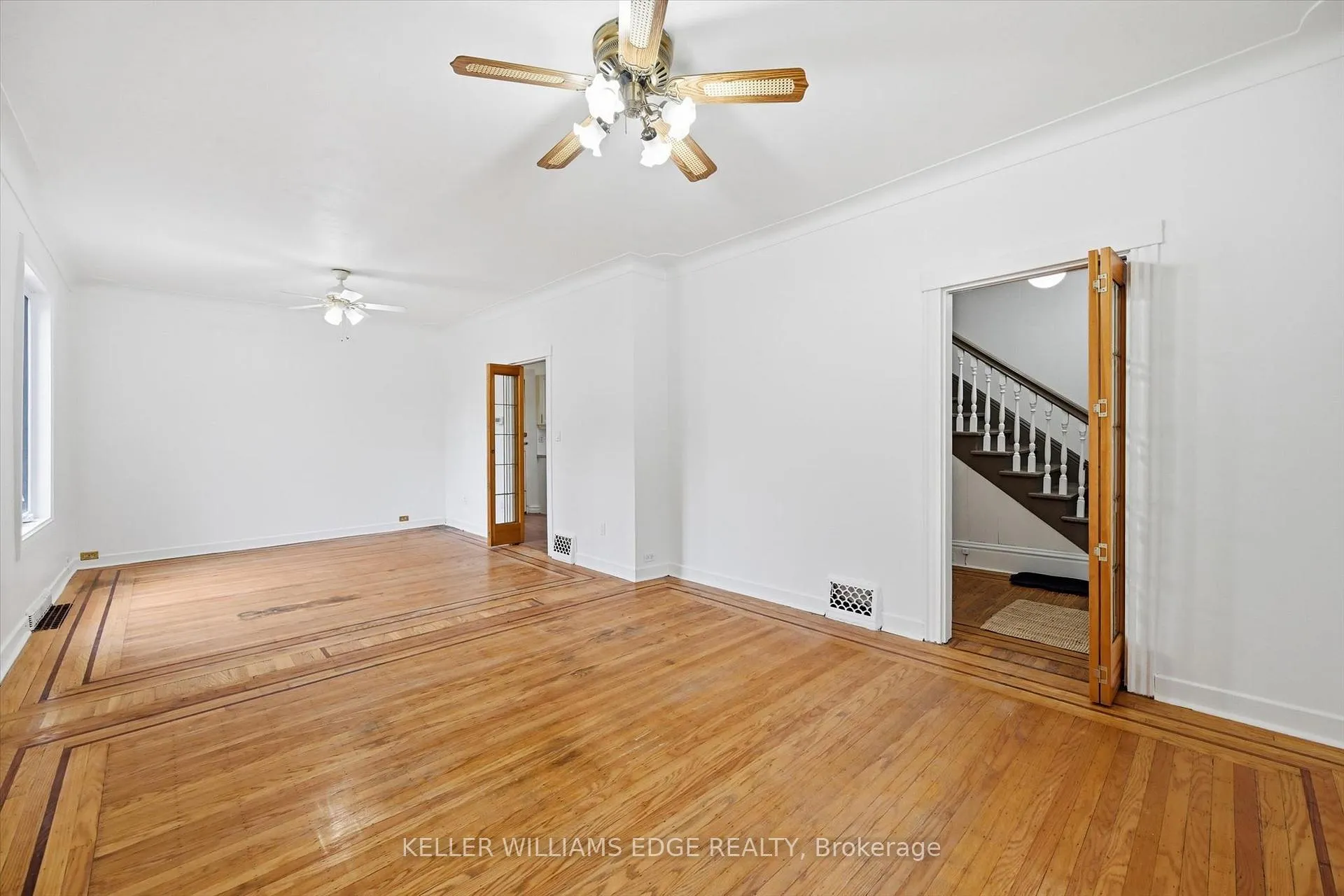Photo 15 of 355 Cumberland Avenue, Hamilton, Blakeley — HOMEH