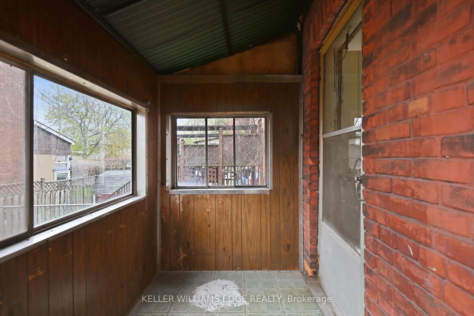Photo 29 of 355 Cumberland Avenue, Hamilton, Blakeley — HOMEH