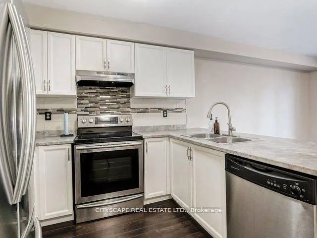 Photo 11 of 2163 Oakpoint Road, Oakville, West Oak Trails — HOMEH
