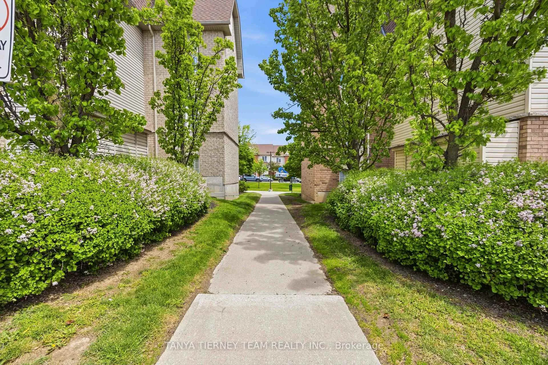 Photo 39 of Unit 2, 21 Petra Way, Whitby, Pringle Creek — HOMEH