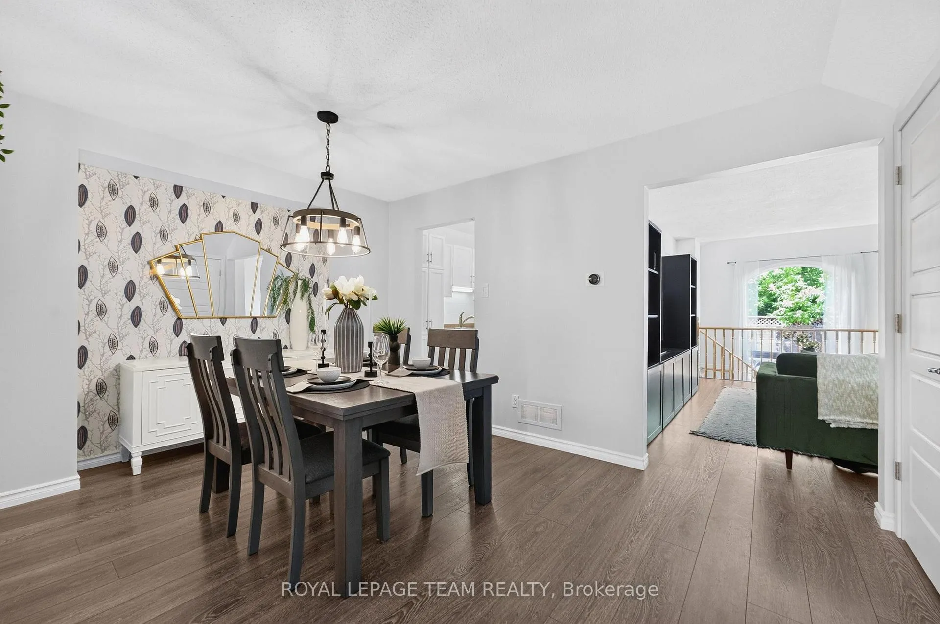 Photo 7 of 121 Cedarock Drive, Ottawa, Kanata - Bridlewood — HOMEH