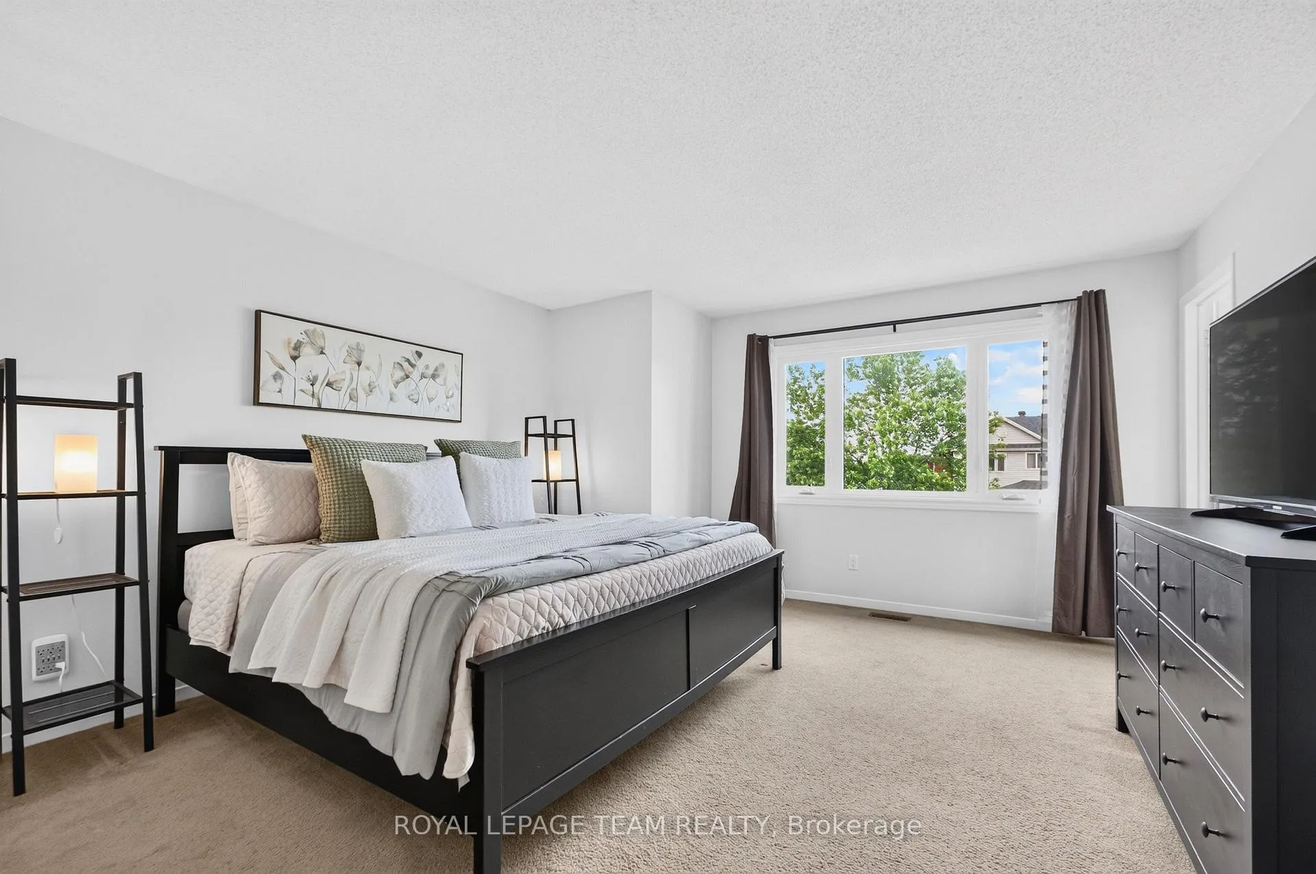 Photo 18 of 121 Cedarock Drive, Ottawa, Kanata - Bridlewood — HOMEH