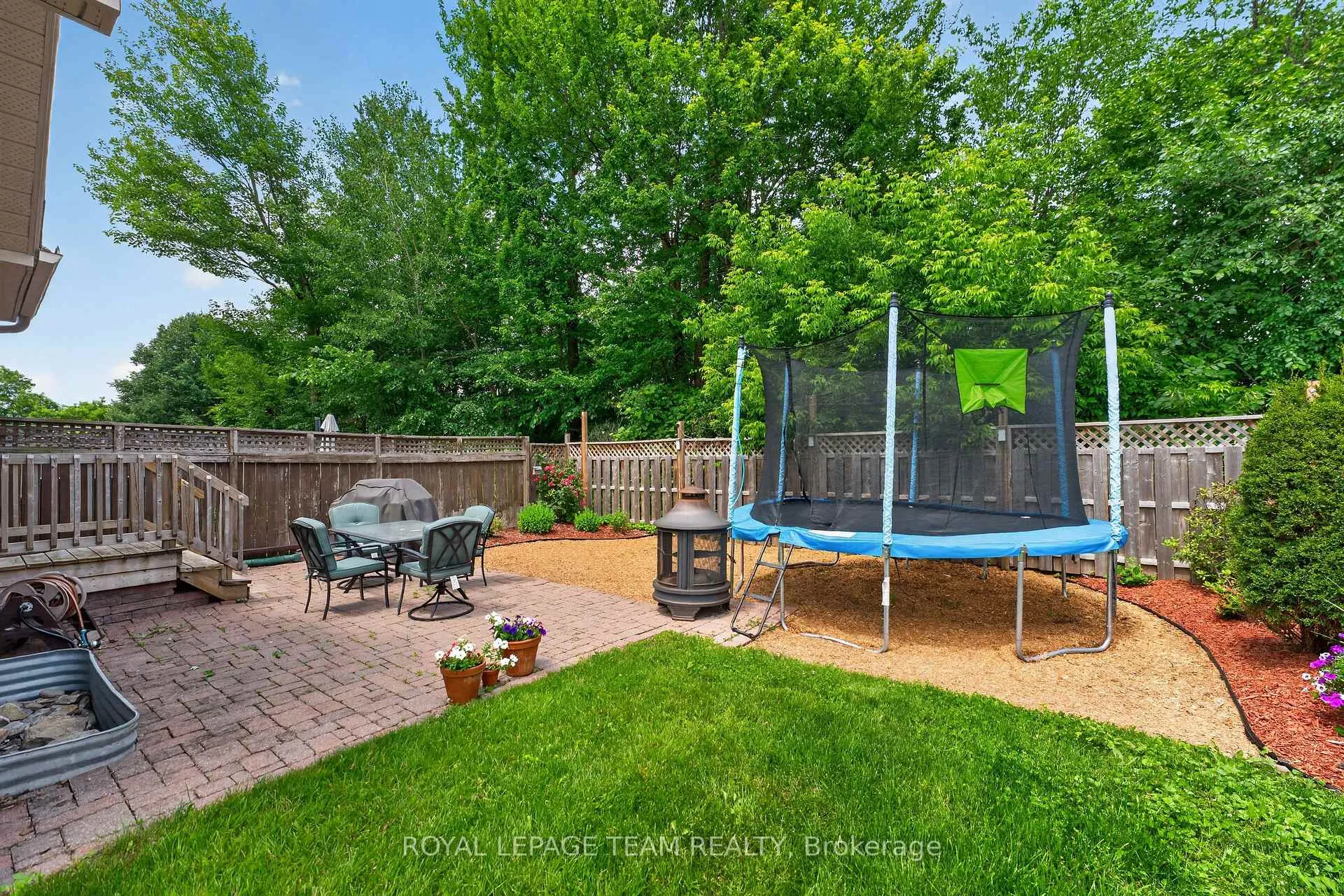 Photo 33 of 121 Cedarock Drive, Ottawa, Kanata - Bridlewood — HOMEH