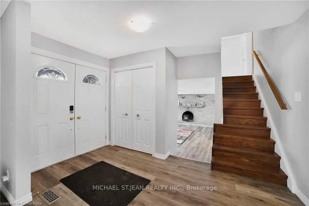 Photo 6 of 965 Highland Road E, Hamilton, Stoney Creek — HOMEH