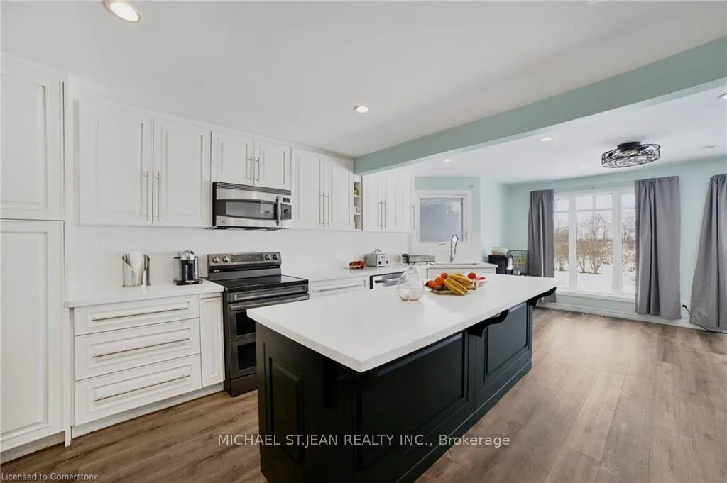 Photo 13 of 965 Highland Road E, Hamilton, Stoney Creek — HOMEH
