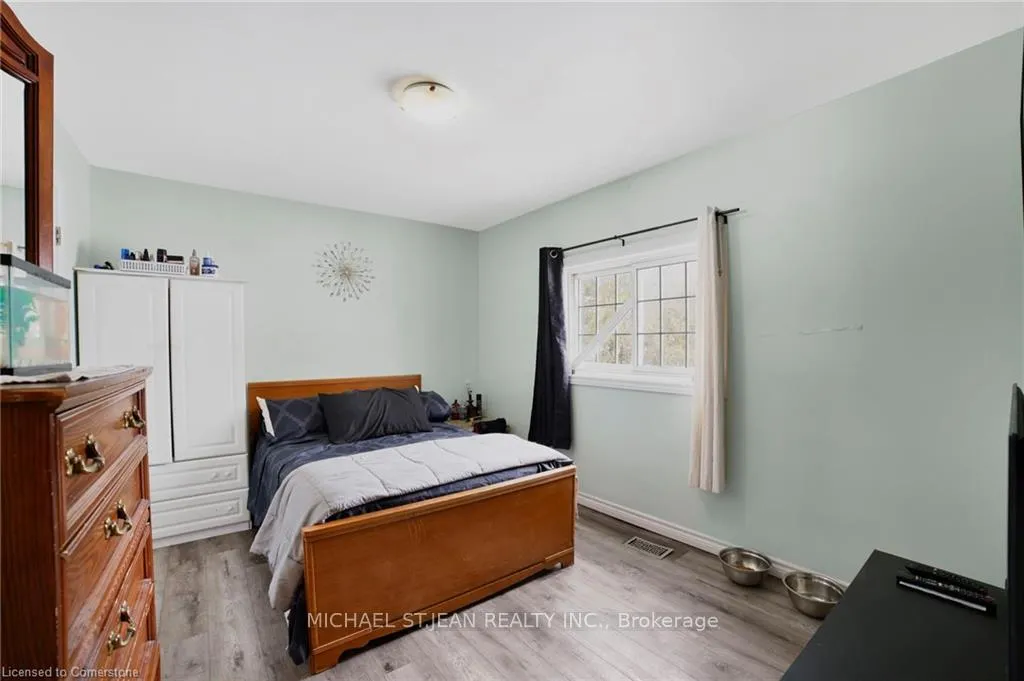 Photo 24 of 965 Highland Road E, Hamilton, Stoney Creek — HOMEH