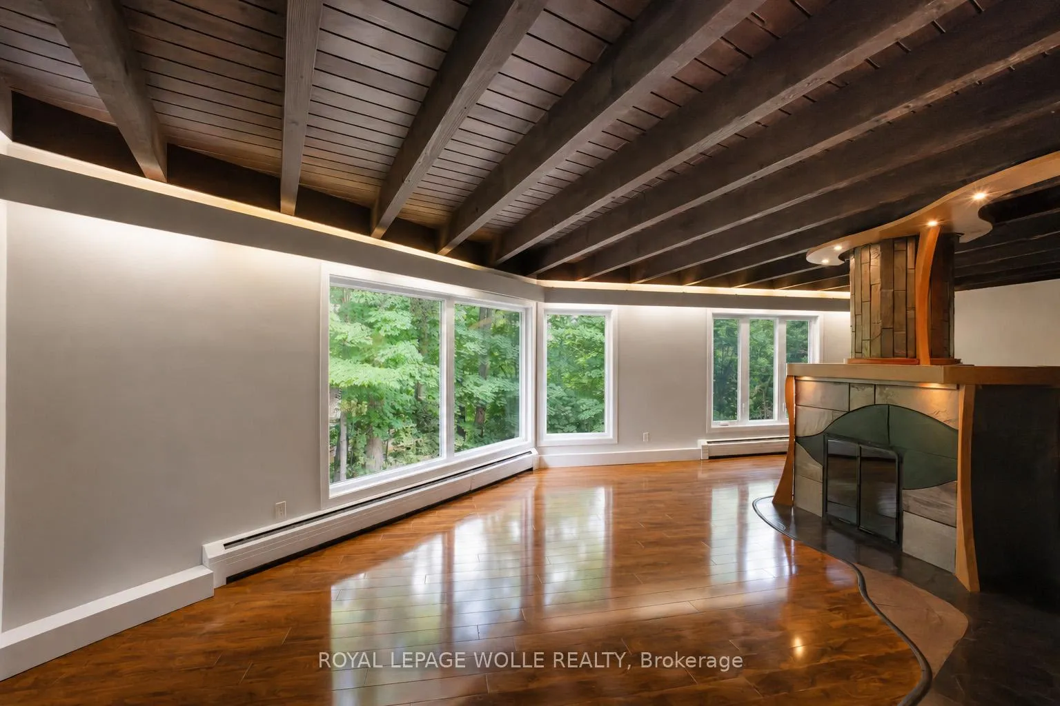 Photo 8 of 294 Algonquin Drive, Waterloo, Beechwood — HOMEH