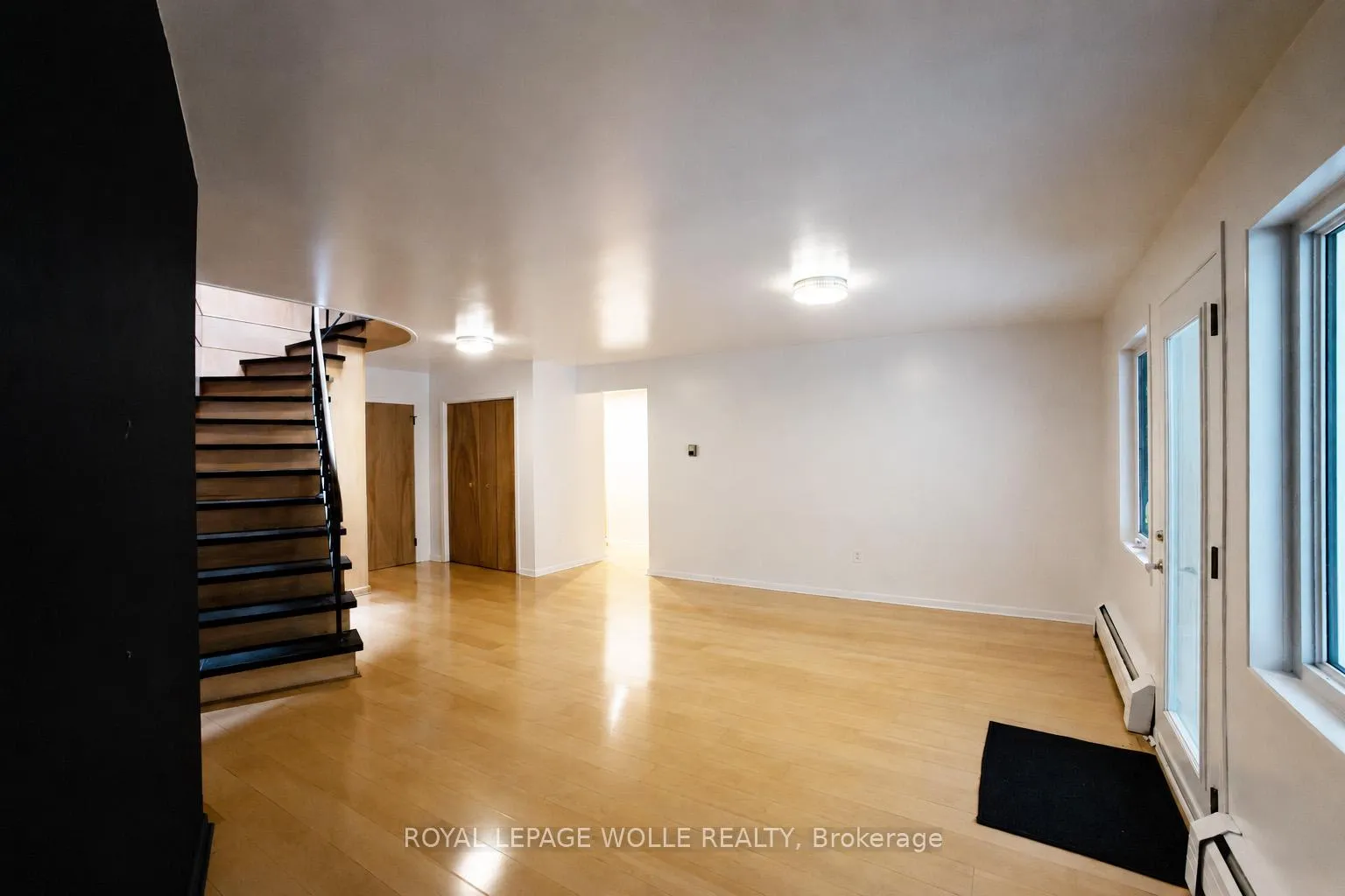 Photo 26 of 294 Algonquin Drive, Waterloo, Beechwood — HOMEH
