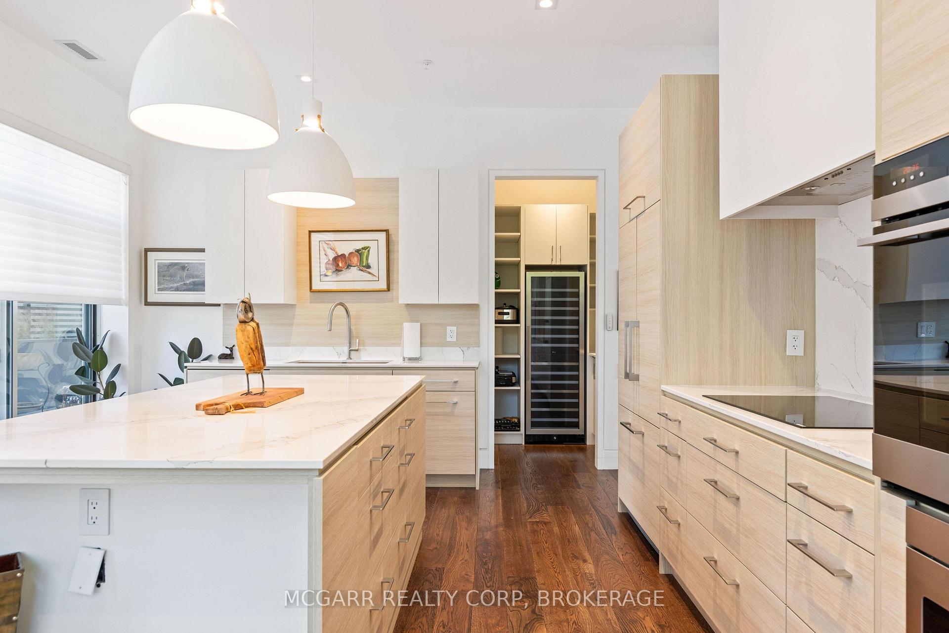 Photo 7 of Unit 401, 77 Yates Street, St. Catharines, Downtown — HOMEH