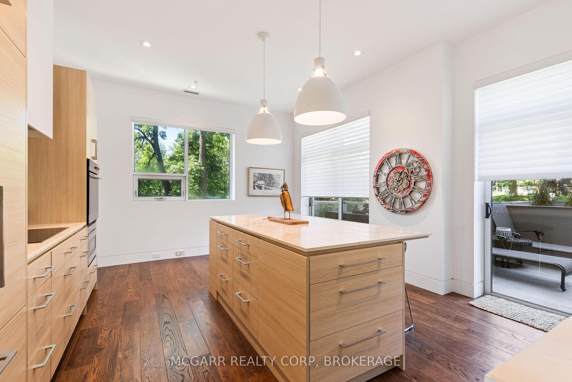 Photo 8 of Unit 401, 77 Yates Street, St. Catharines, Downtown — HOMEH
