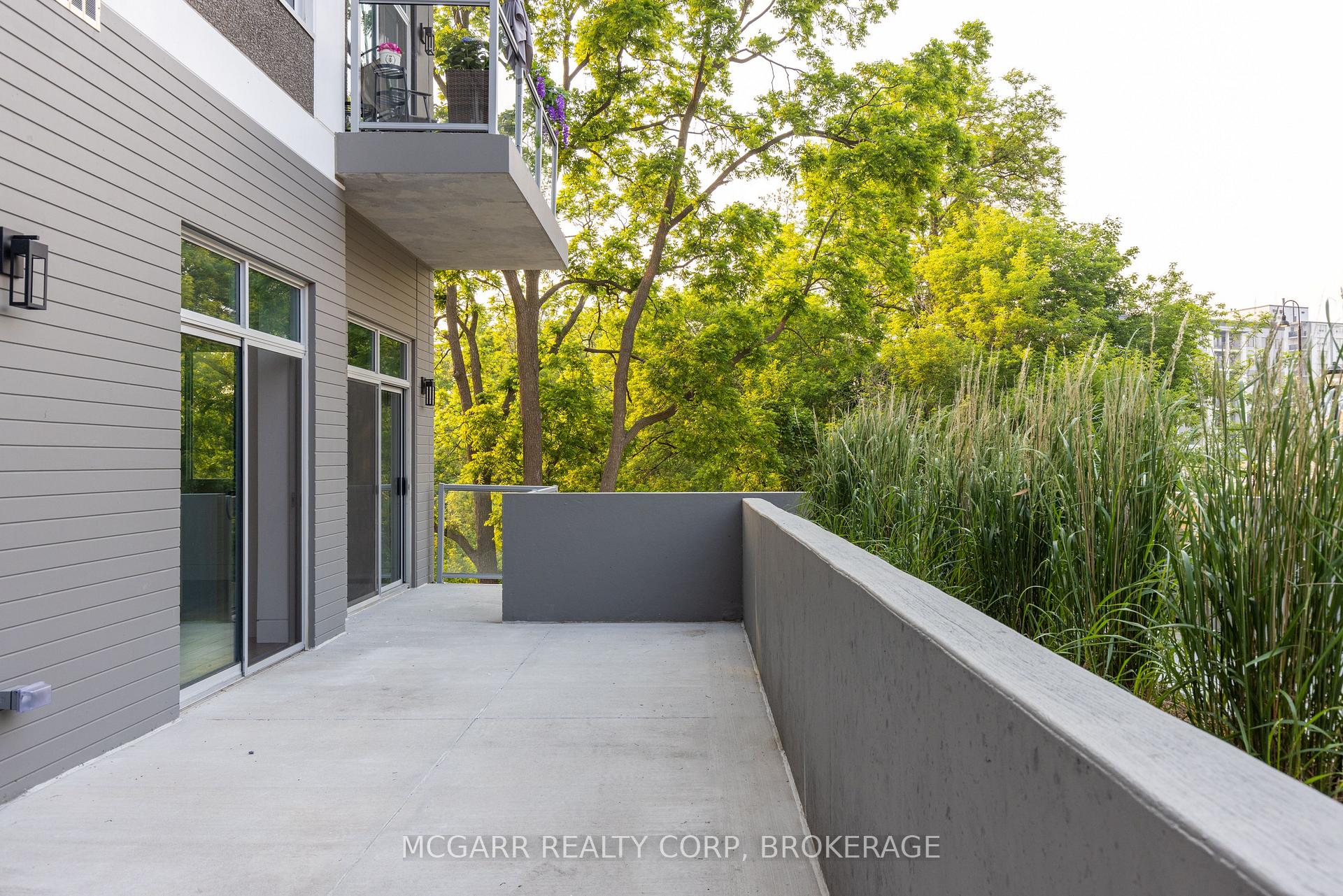 Photo 28 of Unit 401, 77 Yates Street, St. Catharines, Downtown — HOMEH