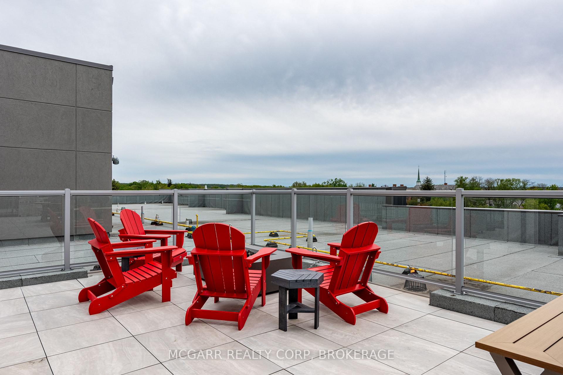 Photo 41 of Unit 401, 77 Yates Street, St. Catharines, Downtown — HOMEH