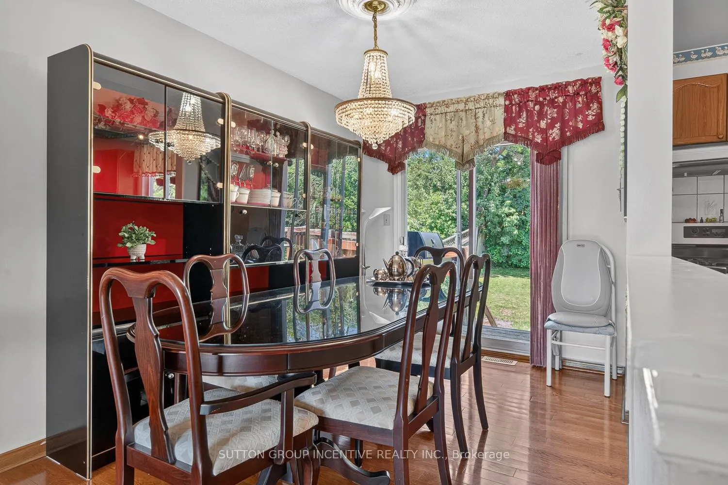Photo 6 of 29 Korlea Crescent, Orillia — HOMEH