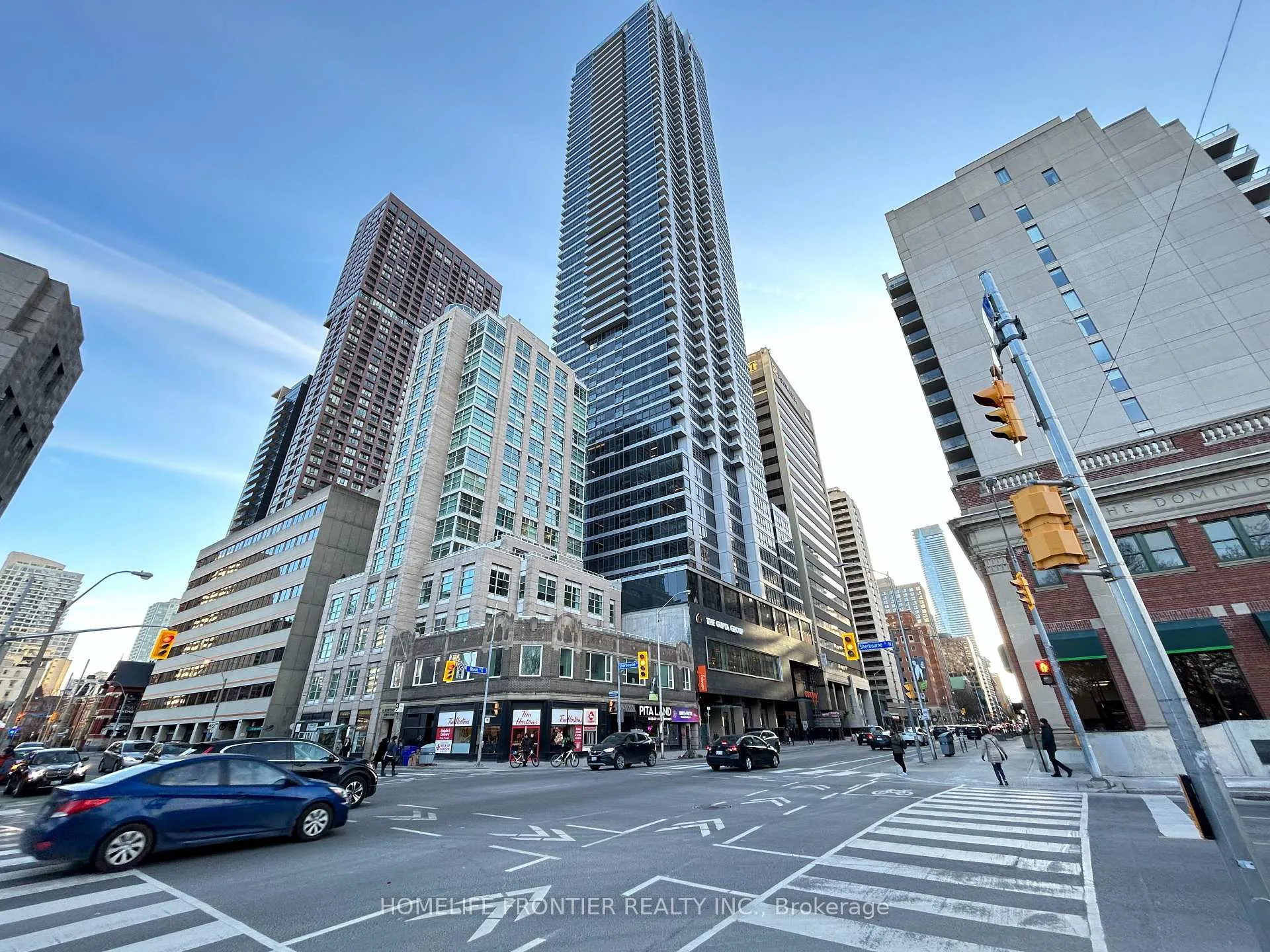 Photo 2 of Unit 1812, 395 Bloor Street E, Toronto, North St. James Town — HOMEH