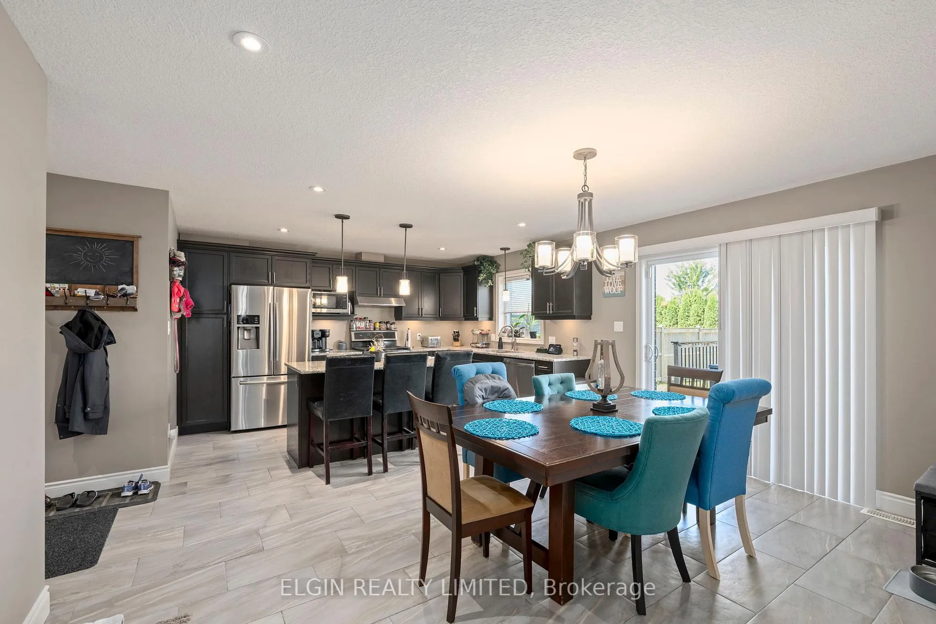 Photo 11 of 45 Brenmar Crescent, Central Elgin, Belmont — HOMEH