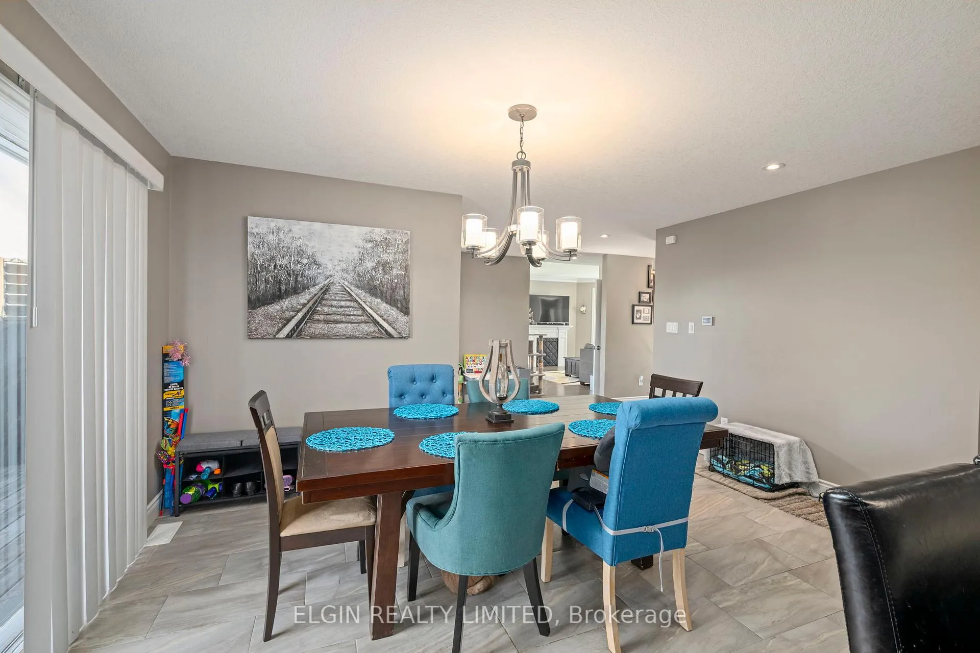 Photo 14 of 45 Brenmar Crescent, Central Elgin, Belmont — HOMEH