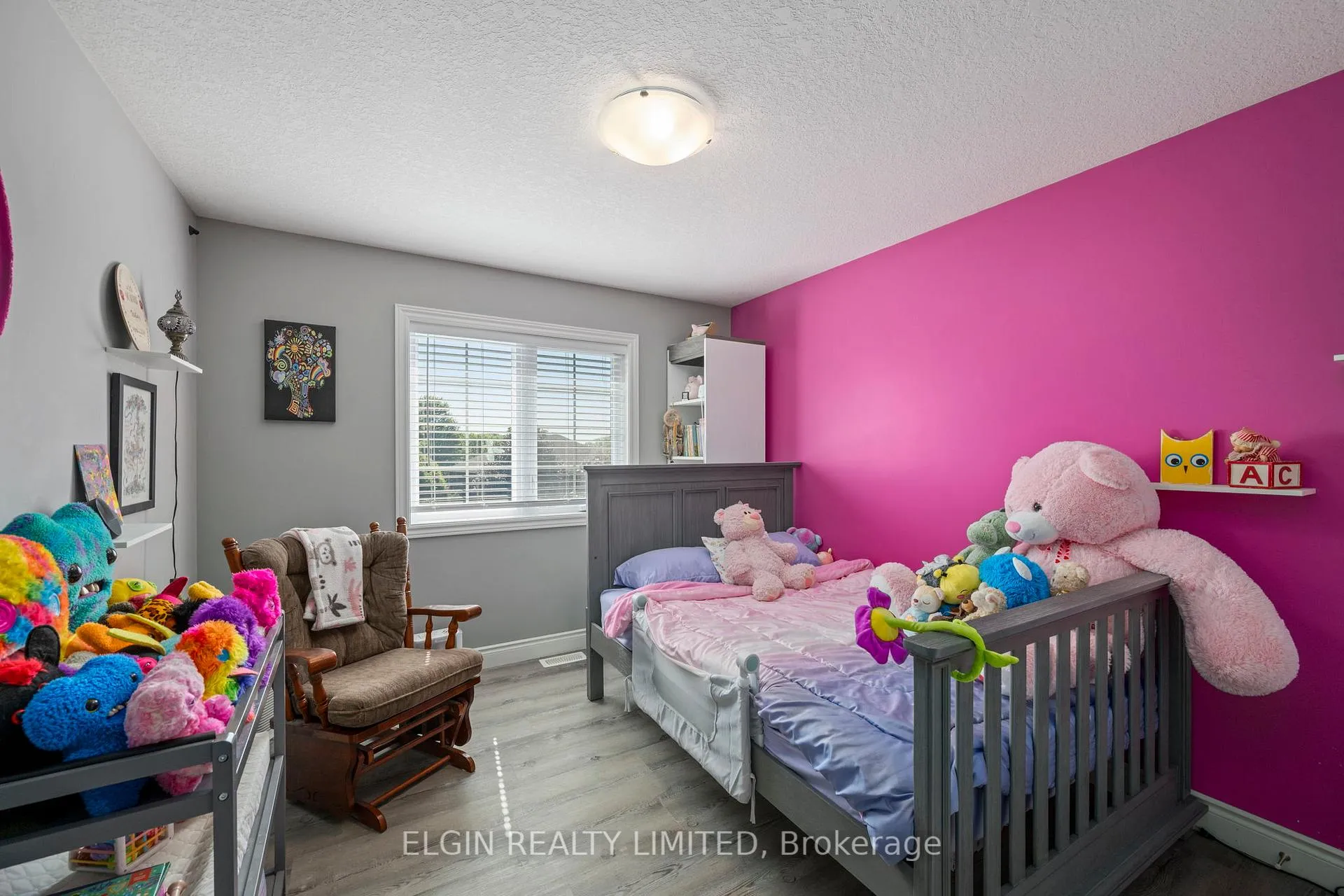 Photo 19 of 45 Brenmar Crescent, Central Elgin, Belmont — HOMEH