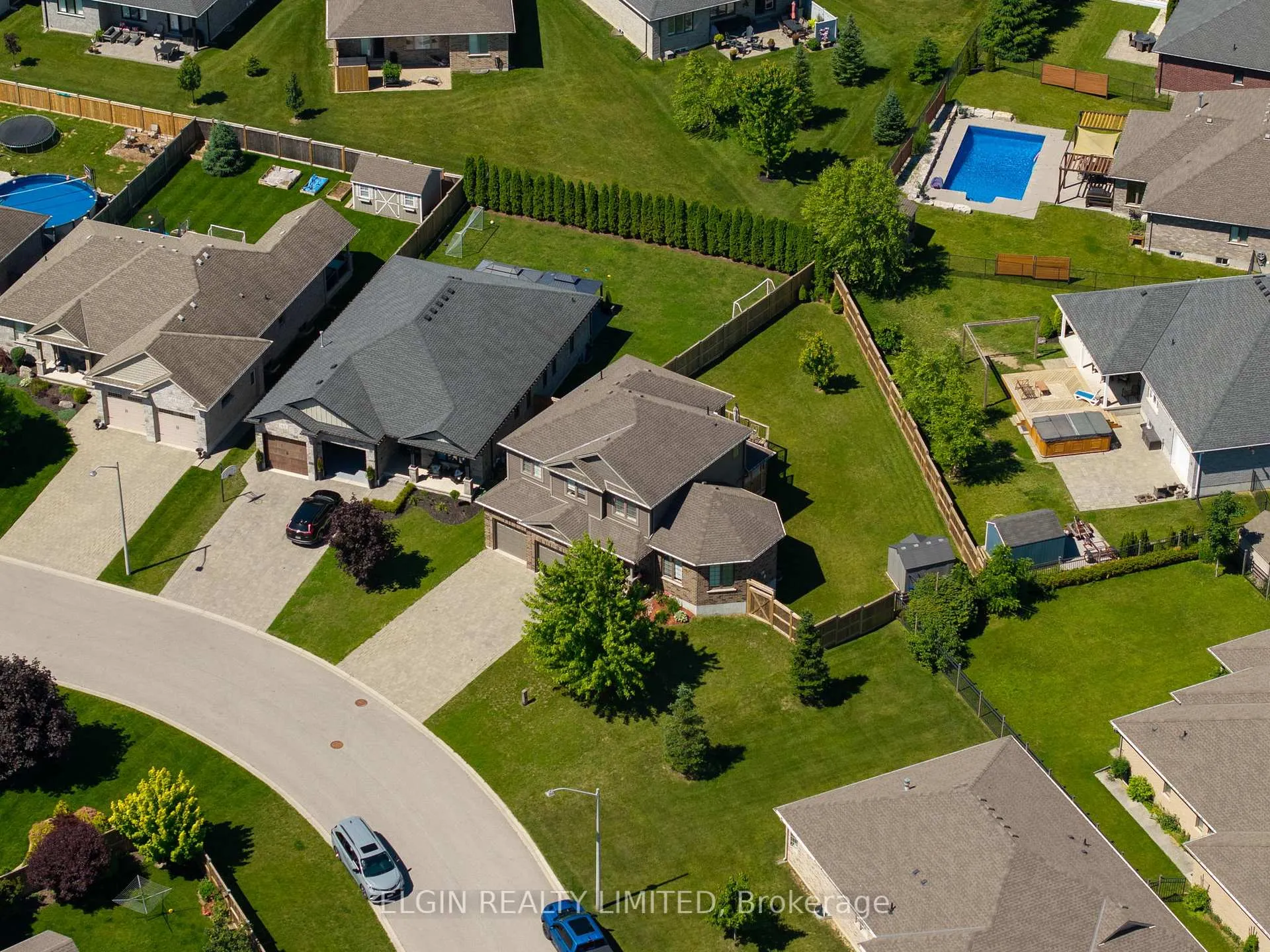 Photo 34 of 45 Brenmar Crescent, Central Elgin, Belmont — HOMEH