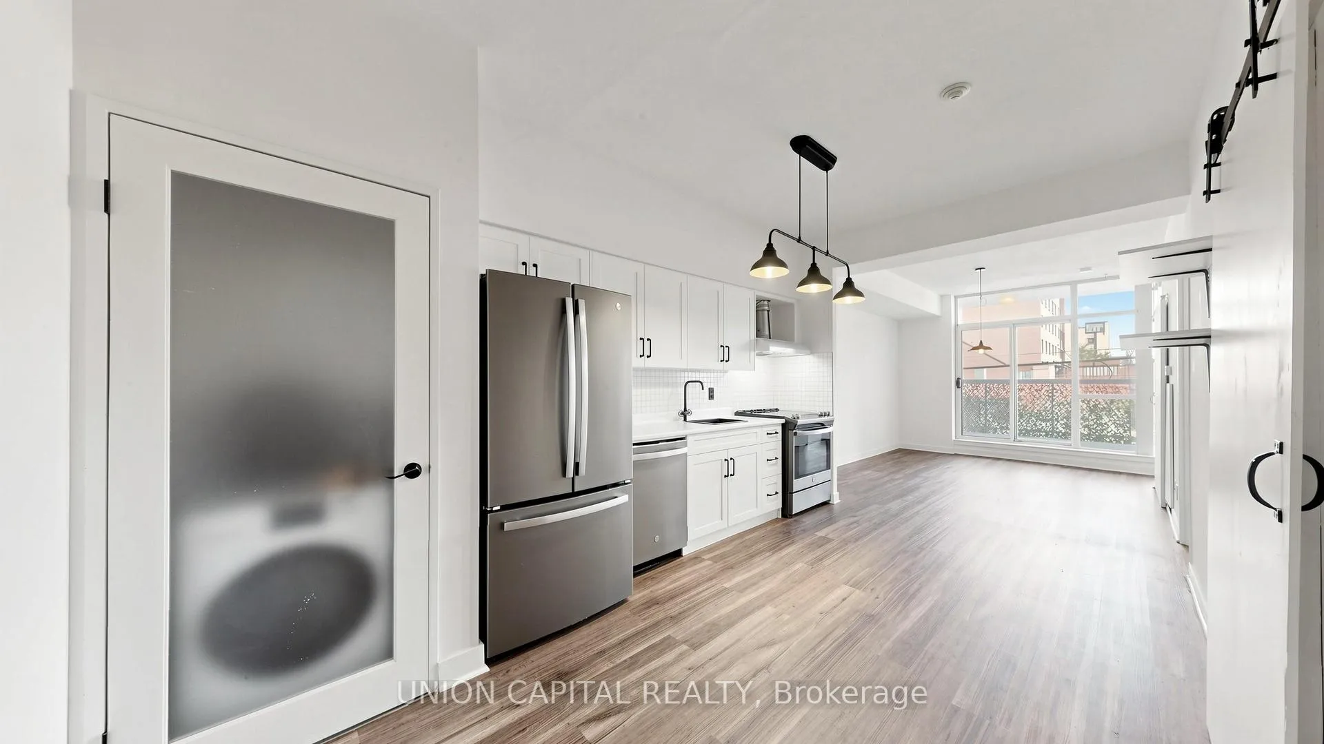 Photo 4 of Unit 210, 1375 Dupont Street, Toronto, Dovercourt-Wallace Emerson-Junction — HOMEH
