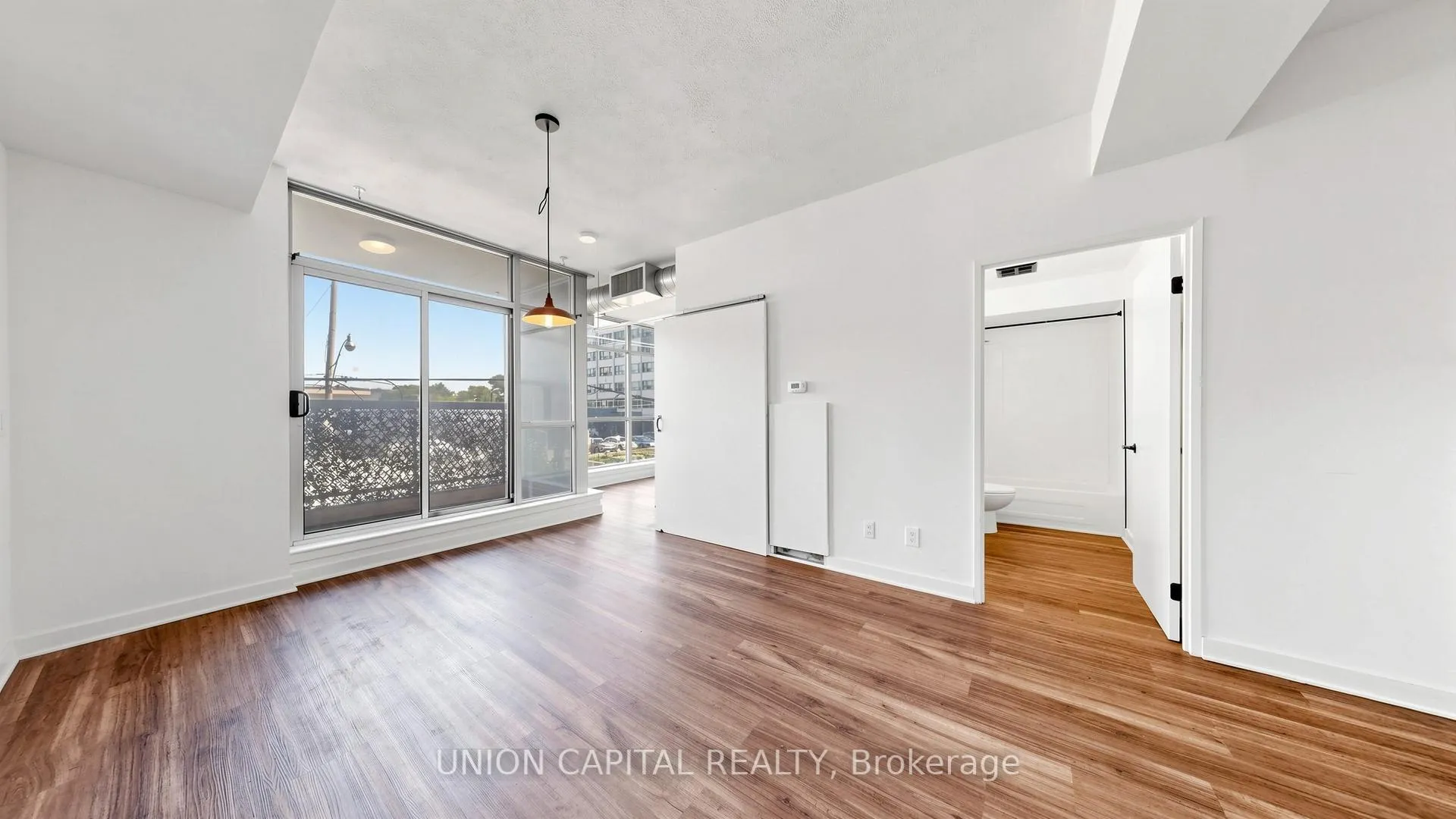 Photo 8 of Unit 210, 1375 Dupont Street, Toronto, Dovercourt-Wallace Emerson-Junction — HOMEH