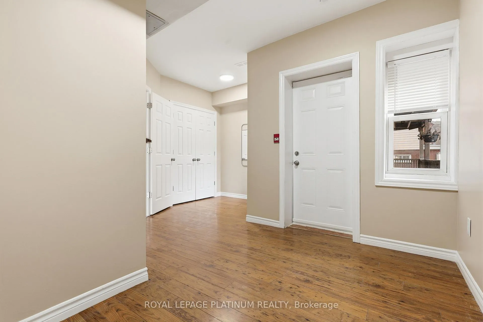 Photo 10 of Unit 7, 120 Sherman Avenue S, Hamilton, St. Clair — HOMEH