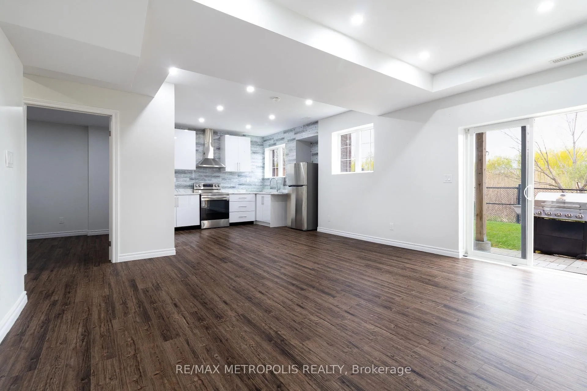 Photo 8 of Unit BSMT, 11 Purdy Place, Clarington, Bowmanville — HOMEH