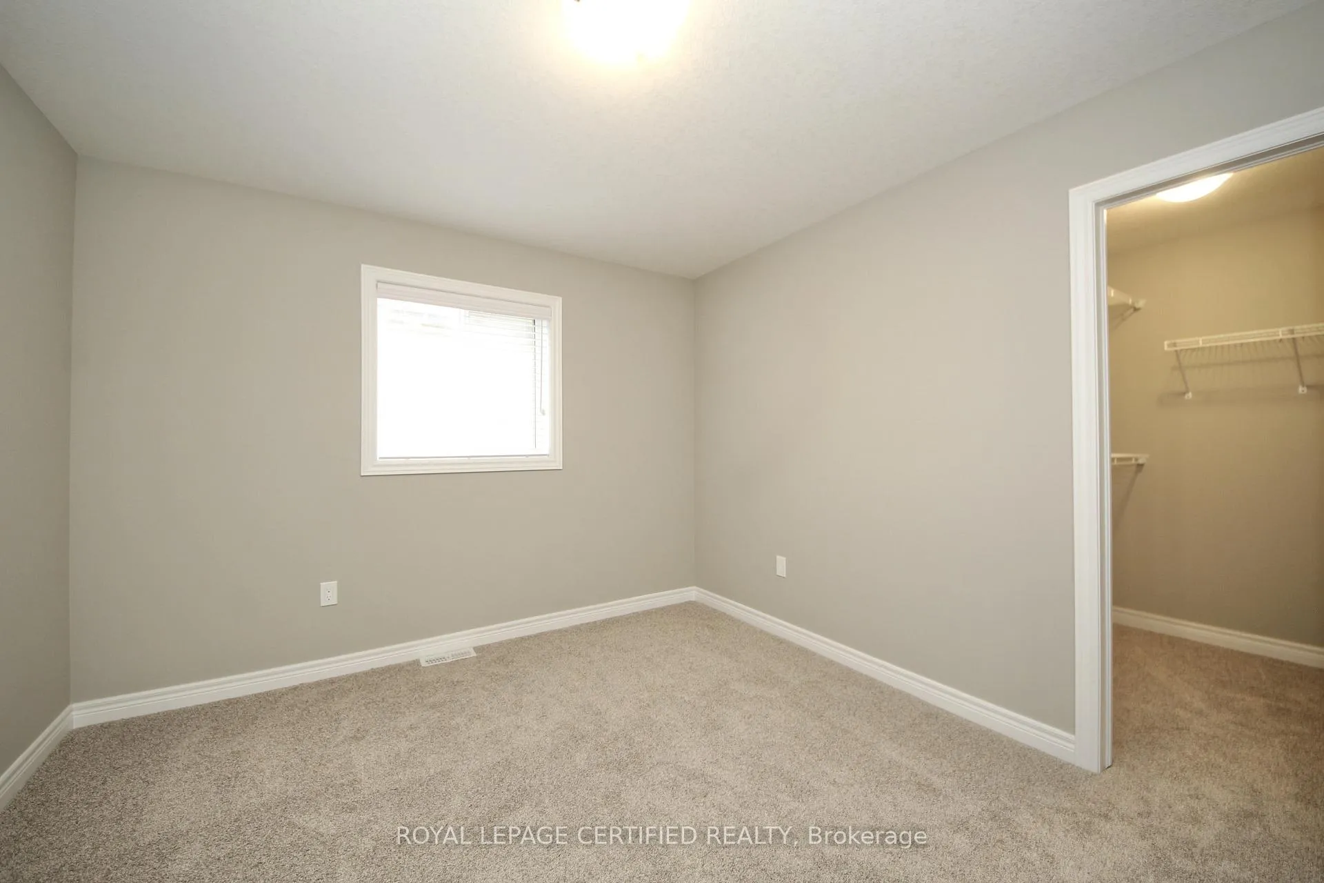 Photo 34 of 2 Crosswinds Drive, Kitchener — HOMEH