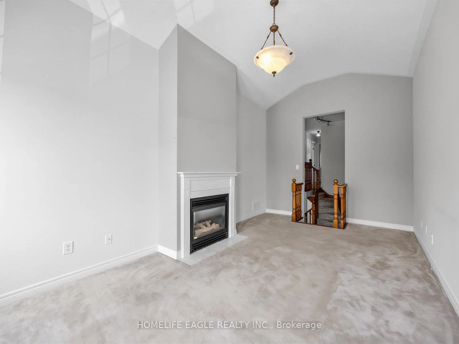 Photo 20 of 101 Downey Circle, Aurora, Bayview Wellington — HOMEH