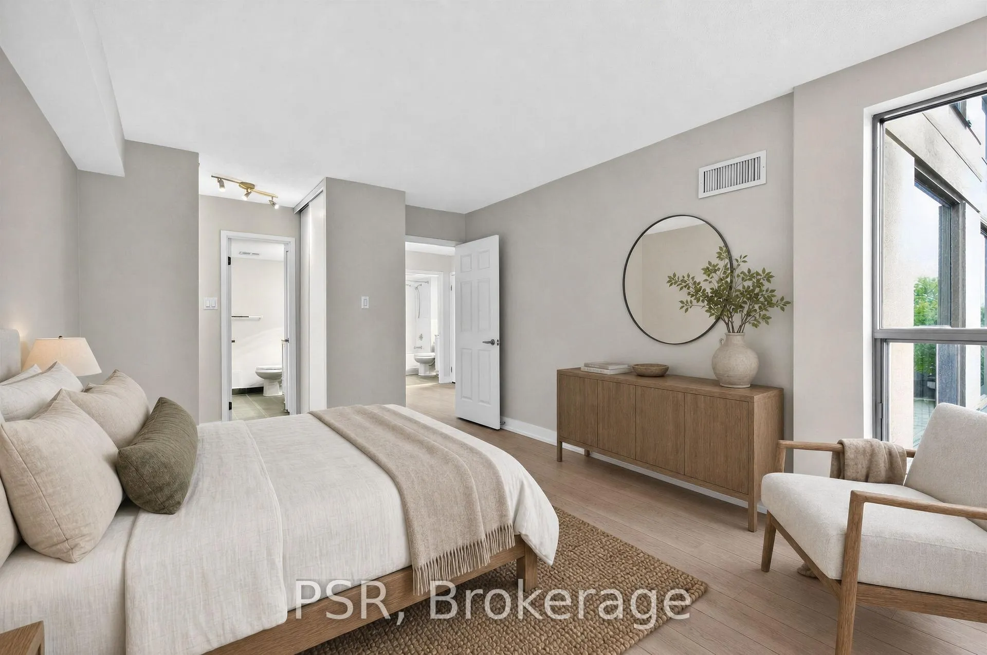 Photo 3 of Unit 506, 298 Jarvis Street, Toronto, Church-Yonge Corridor — HOMEH