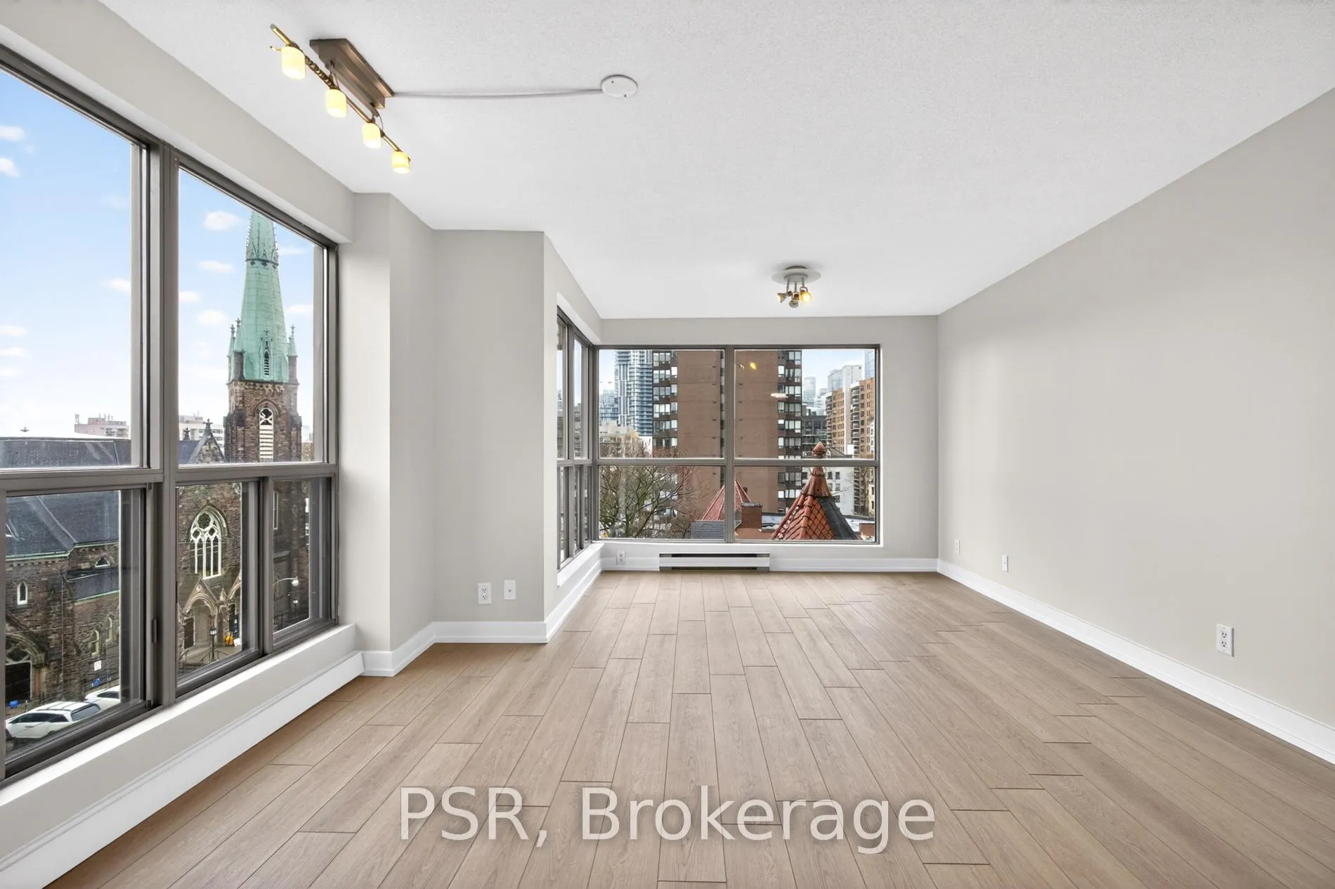 Photo 8 of Unit 506, 298 Jarvis Street, Toronto, Church-Yonge Corridor — HOMEH