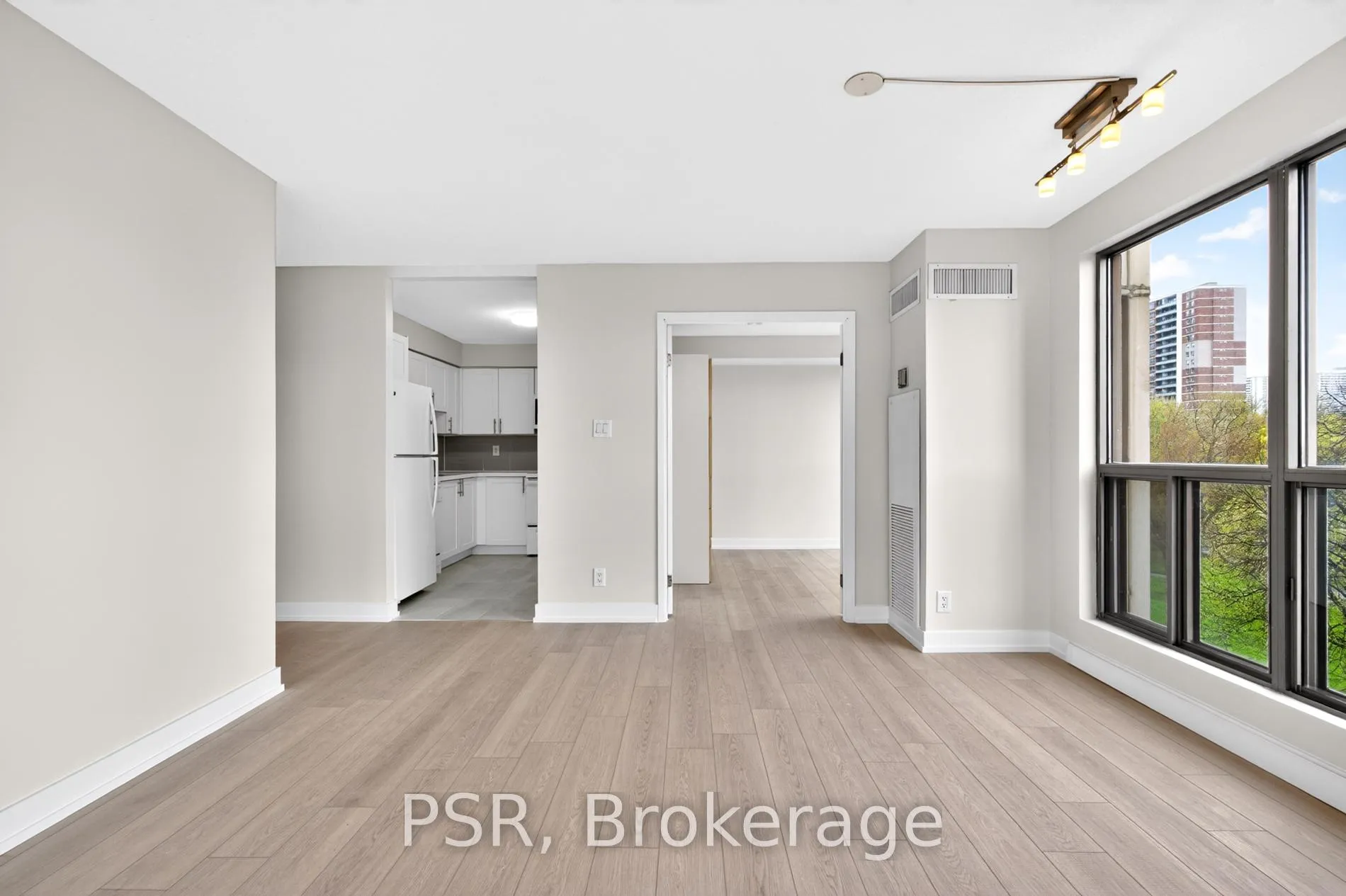 Photo 10 of Unit 506, 298 Jarvis Street, Toronto, Church-Yonge Corridor — HOMEH