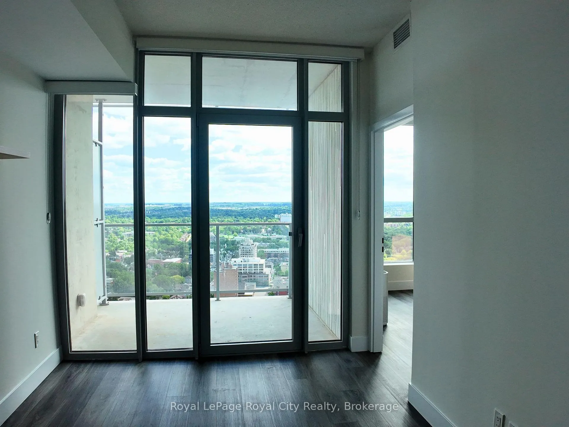 Photo 8 of Unit 3612, 60 Frederick Street, Kitchener, City Commercial Core — HOMEH