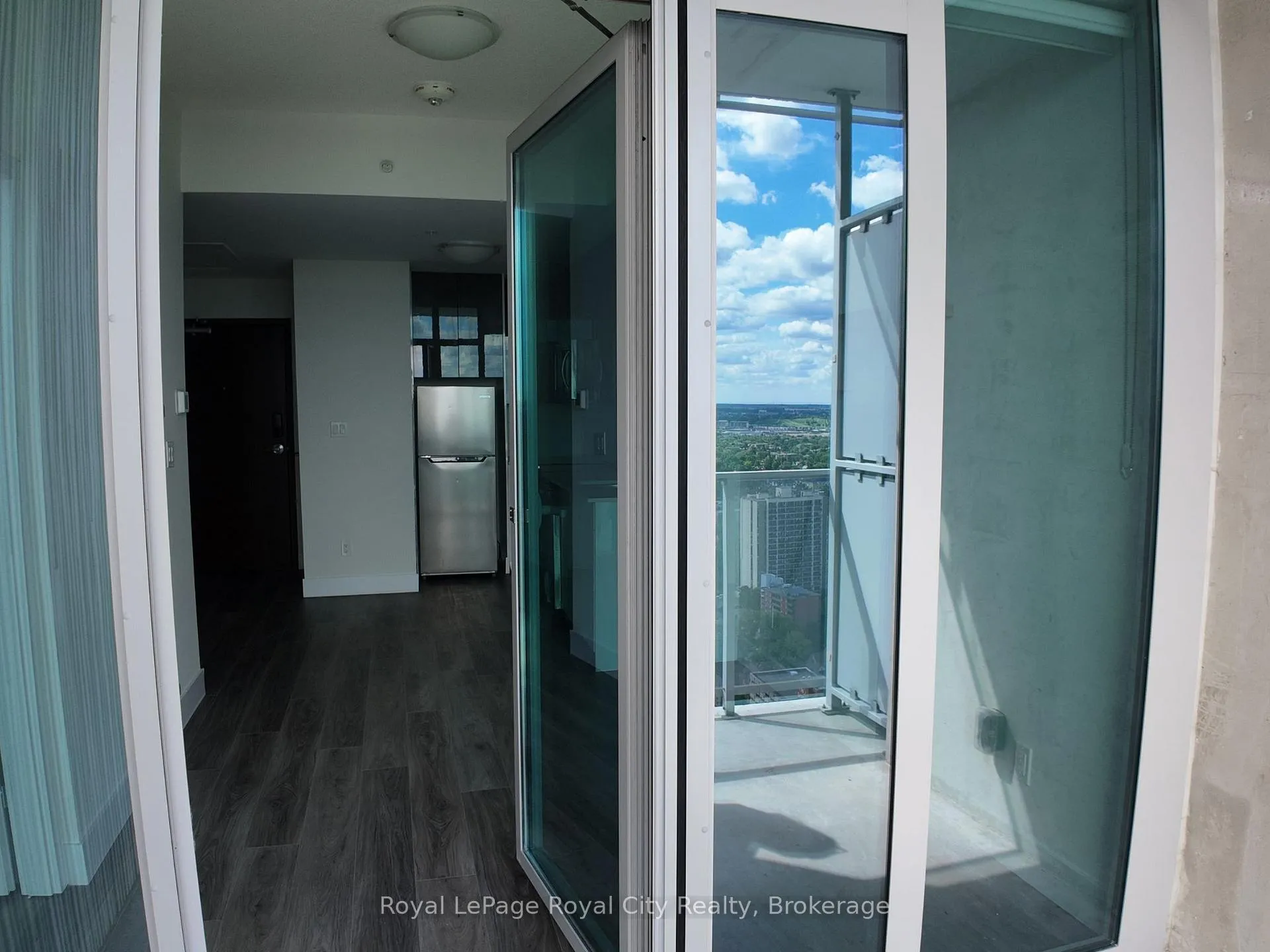 Photo 12 of Unit 3612, 60 Frederick Street, Kitchener, City Commercial Core — HOMEH