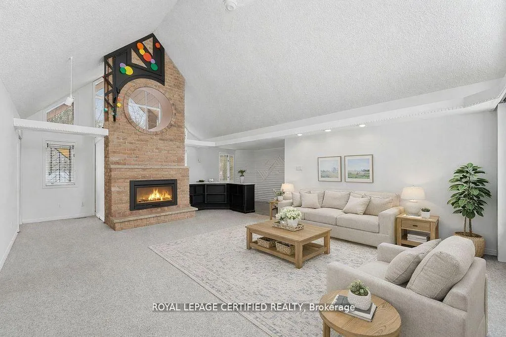 Photo 9 of 103 Sibbald Crescent, Georgina, Sutton & Jackson's Point — HOMEH