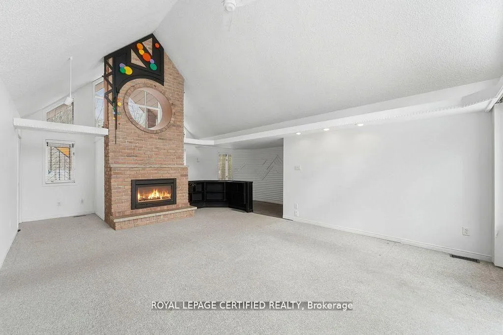 Photo 18 of 103 Sibbald Crescent, Georgina, Sutton & Jackson's Point — HOMEH
