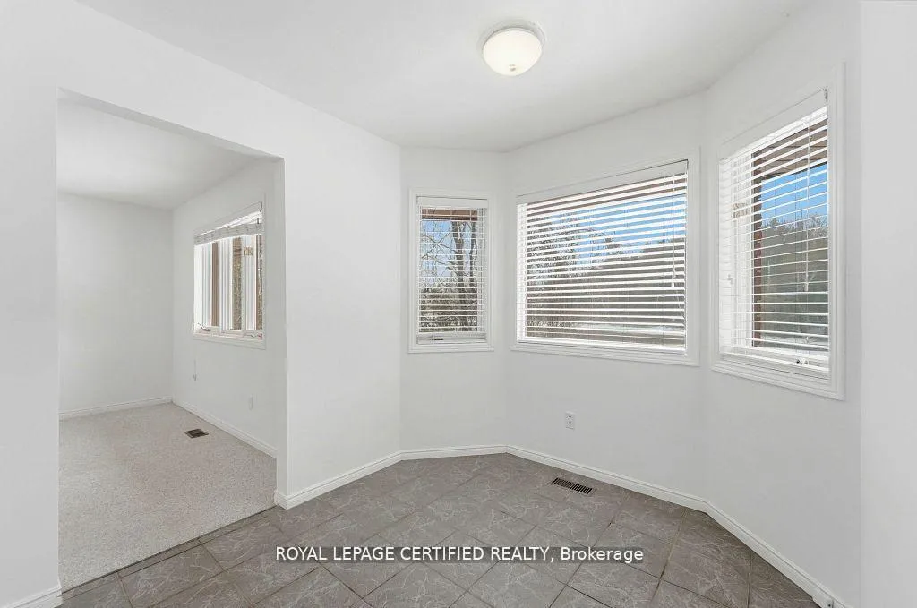 Photo 21 of 103 Sibbald Crescent, Georgina, Sutton & Jackson's Point — HOMEH