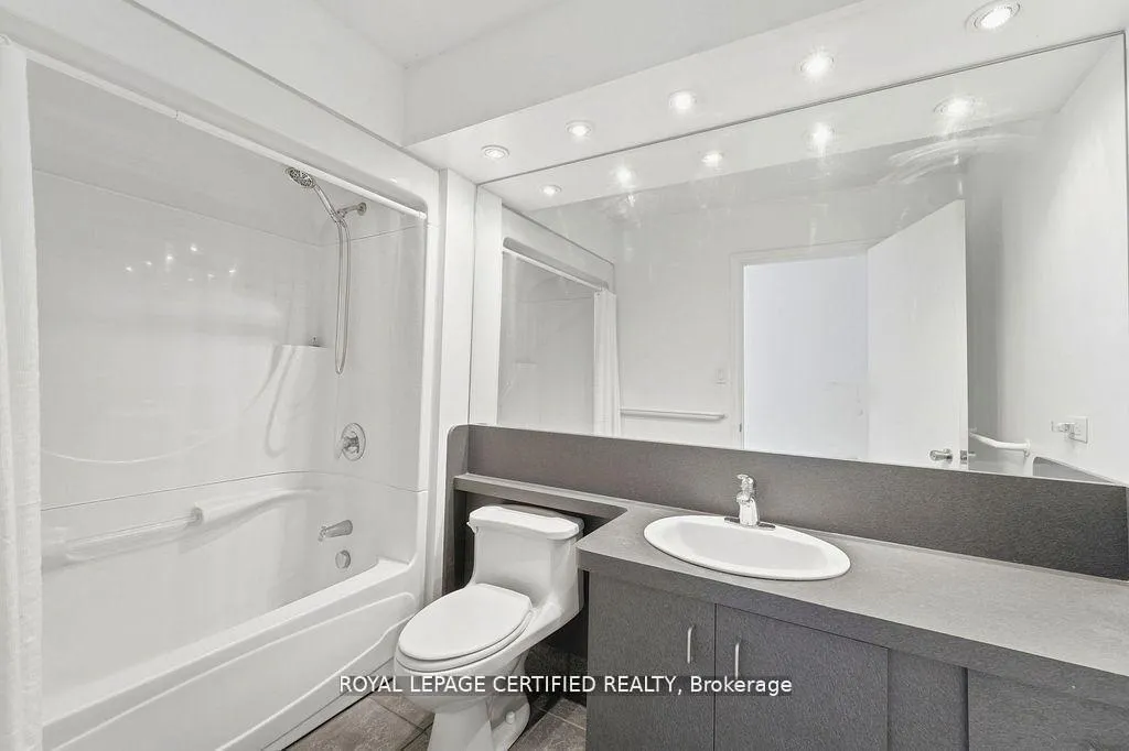 Photo 22 of 103 Sibbald Crescent, Georgina, Sutton & Jackson's Point — HOMEH