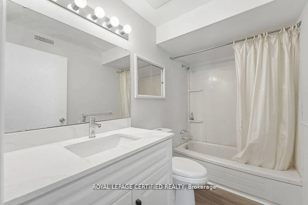 Photo 30 of 103 Sibbald Crescent, Georgina, Sutton & Jackson's Point — HOMEH