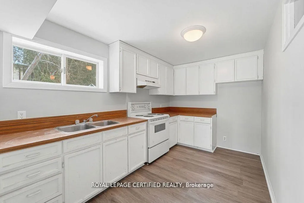 Photo 32 of 103 Sibbald Crescent, Georgina, Sutton & Jackson's Point — HOMEH