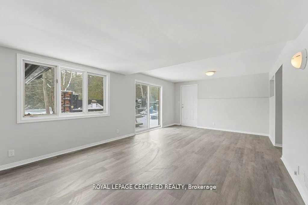 Photo 33 of 103 Sibbald Crescent, Georgina, Sutton & Jackson's Point — HOMEH