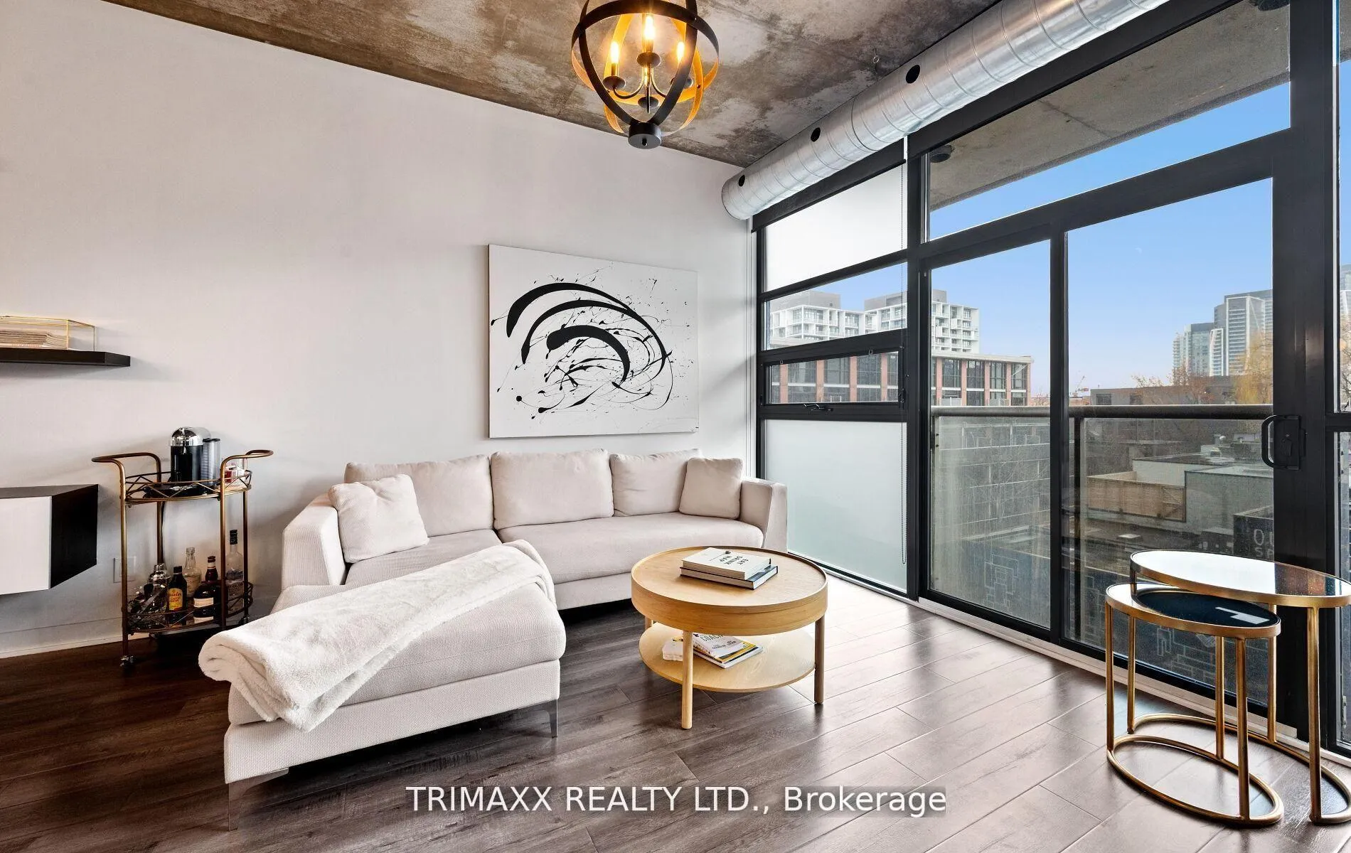 Photo 4 of Unit 403, 60 Bathurst Street, Toronto, Niagara — HOMEH